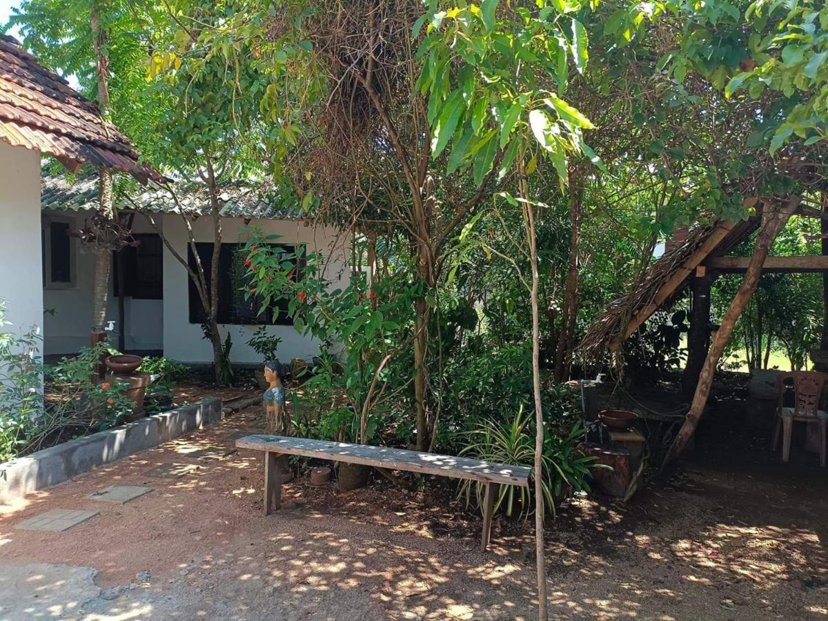 Mamisa Cafe, Home Stay Habarana Dış mekan fotoğraf